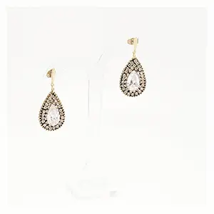 Diamant-Ohrringe aus 585 Gelbgold