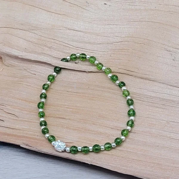 Perlen Armband in Grün aus Peridot und Silber