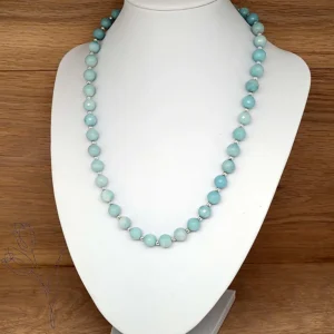 Perlenkette aus Amazonit Perlen in Hellblau und Silber Perlen.