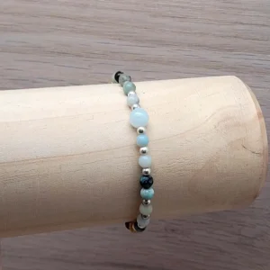 Hellgrünes Armband aus Achat Perlen Schmuck Manufaktur evelynsdottir