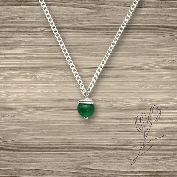 Grüne Jade Perle an echt silberner Halskette