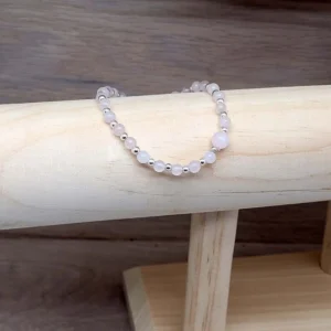 Rosenquarz Armband aus kleinen Perlen