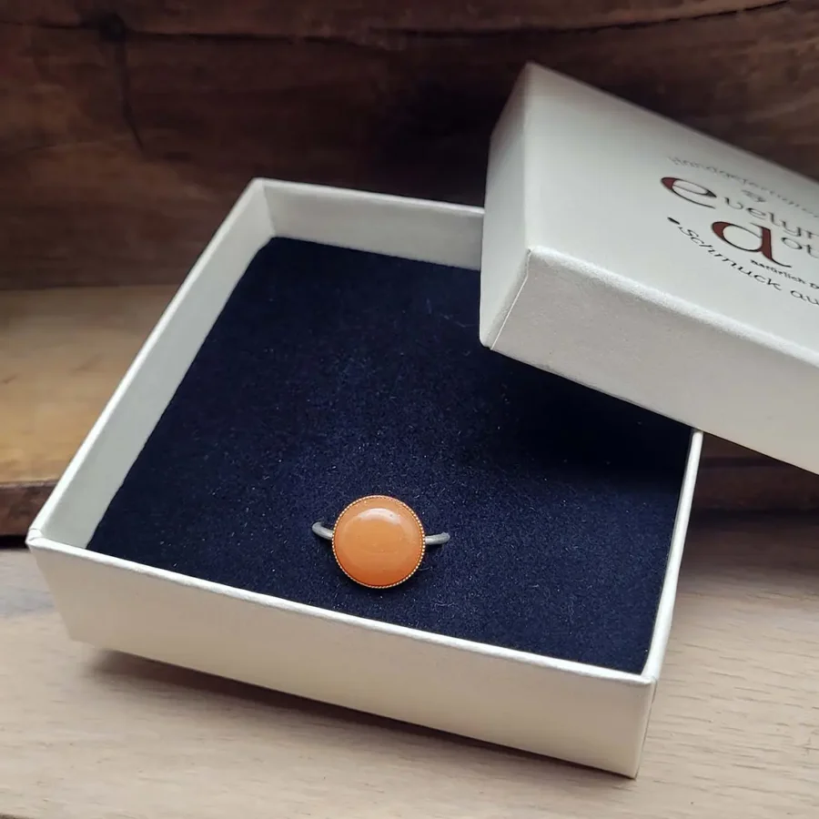 Orangefarbener Ring aus echtem Silber mit Messing